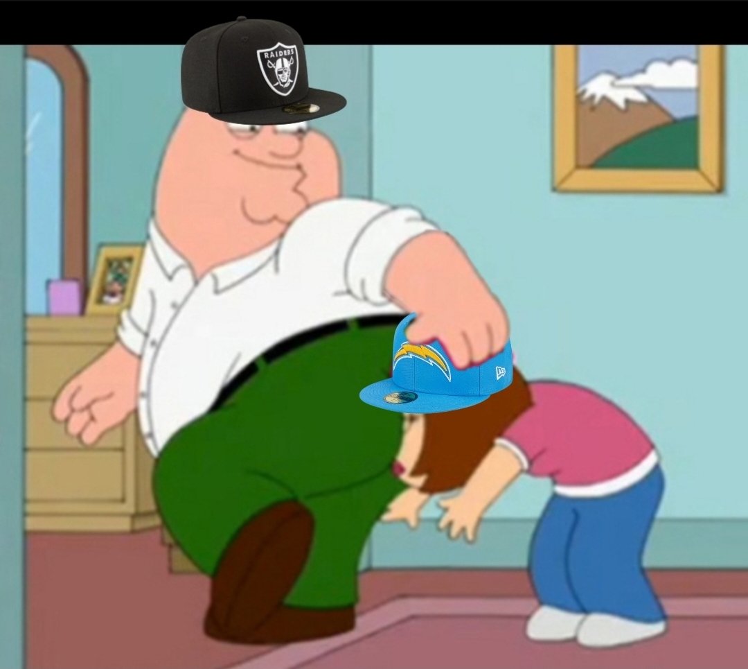 GRIMMYDOLLAZ's tweet photo. #raidernation https://t.co/cz3vCsLVx1