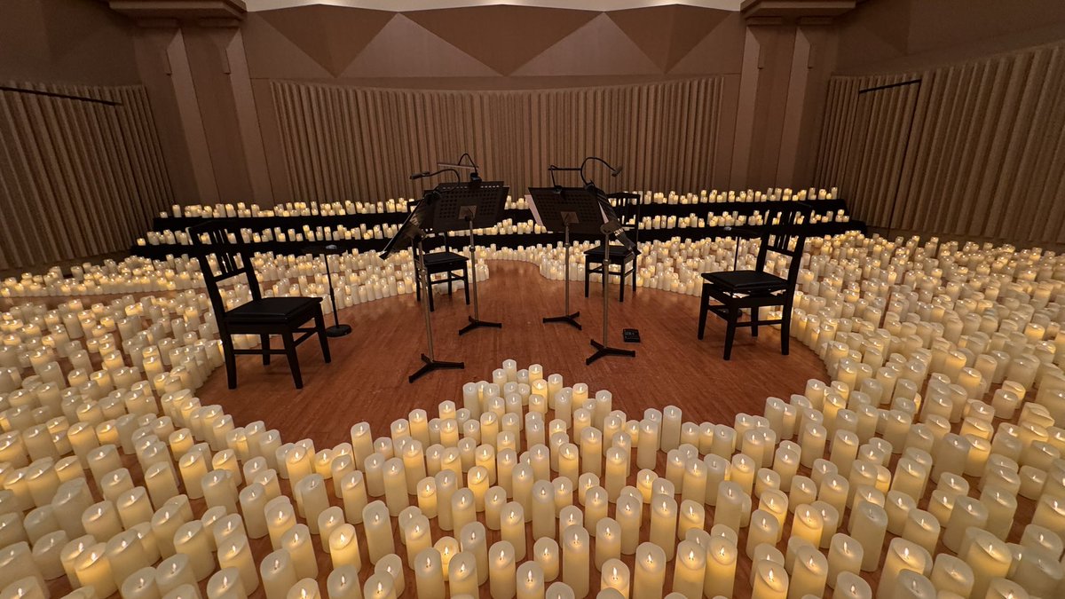 lecturemore's tweet image. 昨日は行ってみたかったCandlelightコンサートへ。
1時間少しと言うショートコンサートであるのも聴く側にとって、楽しめる、ちょうど良い時間でした。
#企業公式相互フォロー…