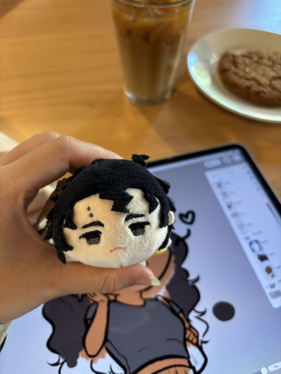 olive 🌸🐚 on a break!! tweet media