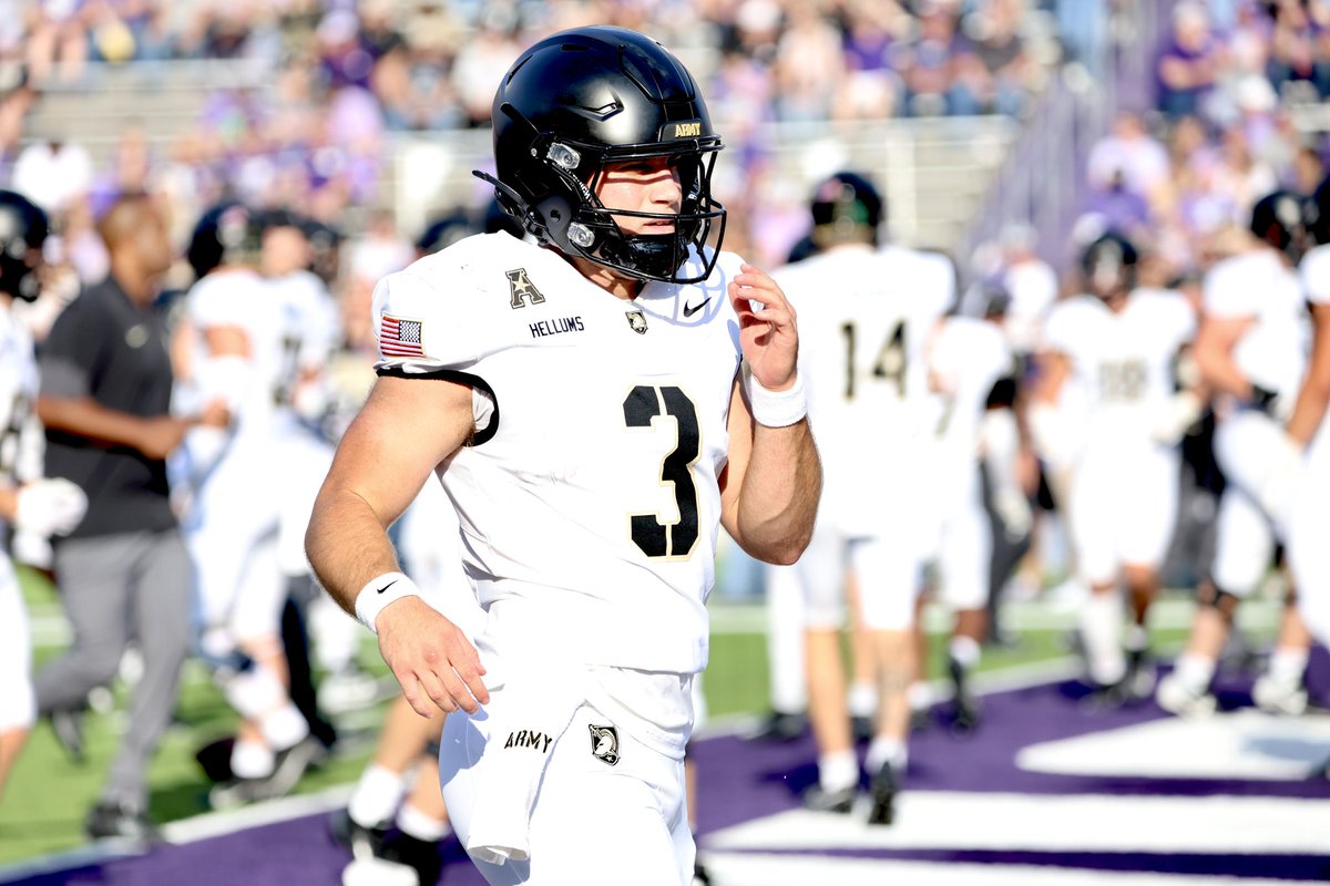 BKKnightNation's tweet photo. Jeff Monken said on This Week in #ArmyFootball that junior QB Cale Hellums will make his second straight/career start against North Texas Saturday at Michie Stadium https://t.co/0dmzEXTpSA