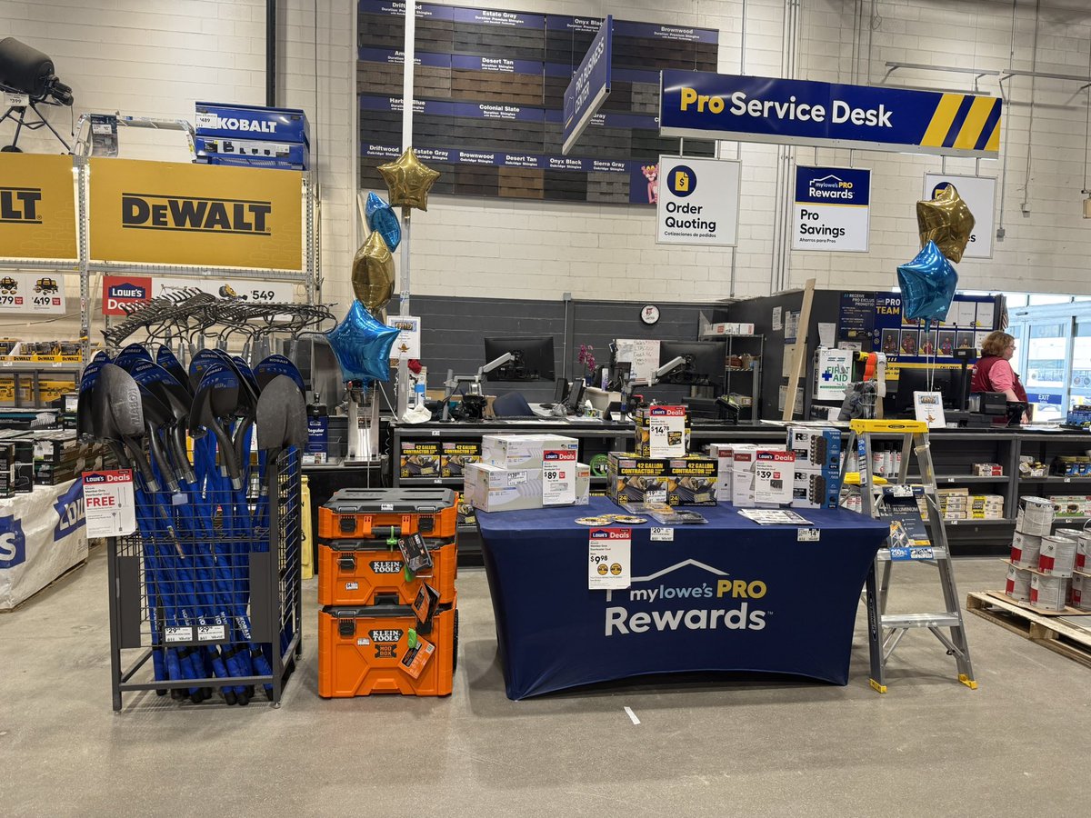 616 is ready for the PRO Event 🎉 Make sure to come out and see us, let us save you some money!💰 #Lowes0616 <a href="/EnriqueCor21107/">Enrique Corrales</a> <a href="/michaellowes616/">Mike Blankenship</a> @Searls0616 <a href="/JBBailey88/">James Bailey</a> <a href="/DebDearing/">Deb Dearing</a>