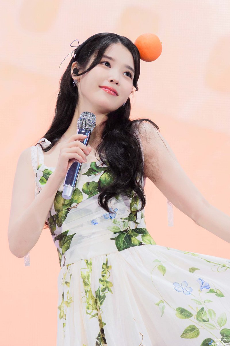 아이유 에델바이스 tweet media