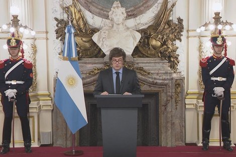 Mechi Llano tweet media