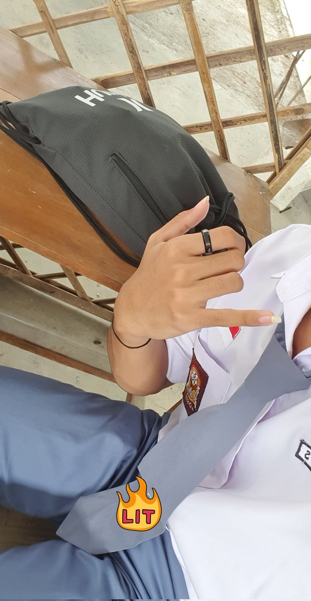 Antarixsa🪐 tweet media