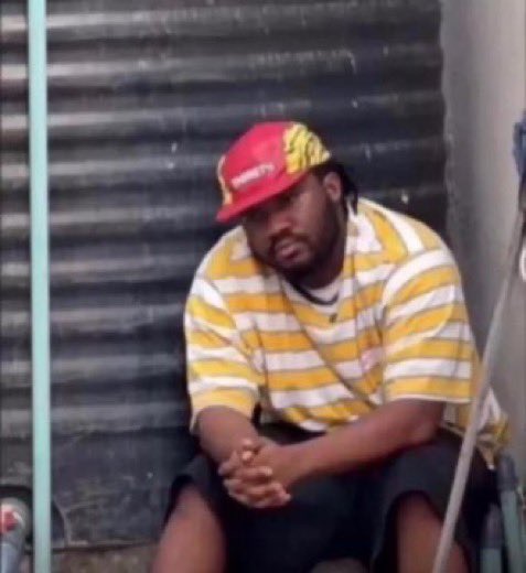 Bro to Bro: if you’re still awake let’s follow each other.🧎🏿‍♂️😕