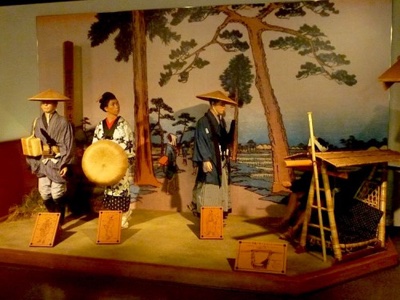 AichiNow_en's tweet image. Aichi is famous for its great expanse of the #Tokaido Road, a highway connecting present-day Tokyo and Kyoto. aichinow.pref.aichi.jp/en/columns/det… #Samurai, #Daimyo, and all sorts of travelers walked along this road which still exists even today!🛣️🚶 #AichiNow