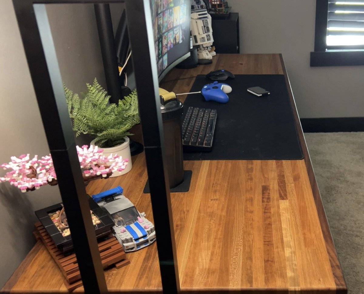 ByronBearsTech's tweet photo. Carson Douglas - Cherry and Walnut Desk. Sliding dovetails attaching the rails with a butcher block top. Everything is easily dissassembled for easy moving. Furniture built to last a lifetime… plus some! https://t.co/iLWYnEnoL9