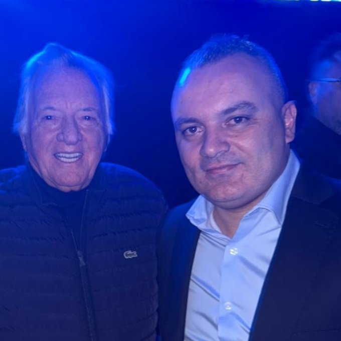 charlywalker's tweet image. #AHORA gran evento del sindicato de trabajadores hoteleros y gastronómicos en #Bruto en Mar del Plata