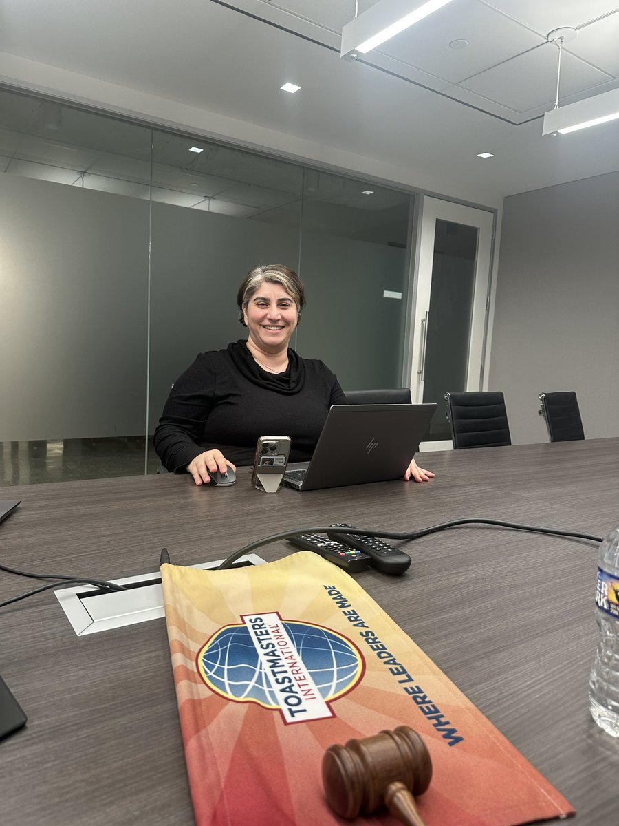dip_dc's tweet image. #GratefulMonday 🥹😊
On behalf of Diplomatically Speaking, thank you to #Toastmaster Neda and @RMAfed for generously hosting our hybrid events! 🙌 We even received swags that we dearly use. 🎁✨

Your kindness helps our community thrive. 🌟

@Toastmasters #WhereLeadersAreMade