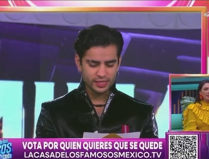 Un pndjo no pudo armar un rompecabezas y el otro no entendió una pregunta a nivel nacional y resulta que Elaine no es lista cuando robó la salvación y les bajó de la placa a un "integrante original" 😆 TANTITA MADRE 
#LaCasaDeLosFamososMx