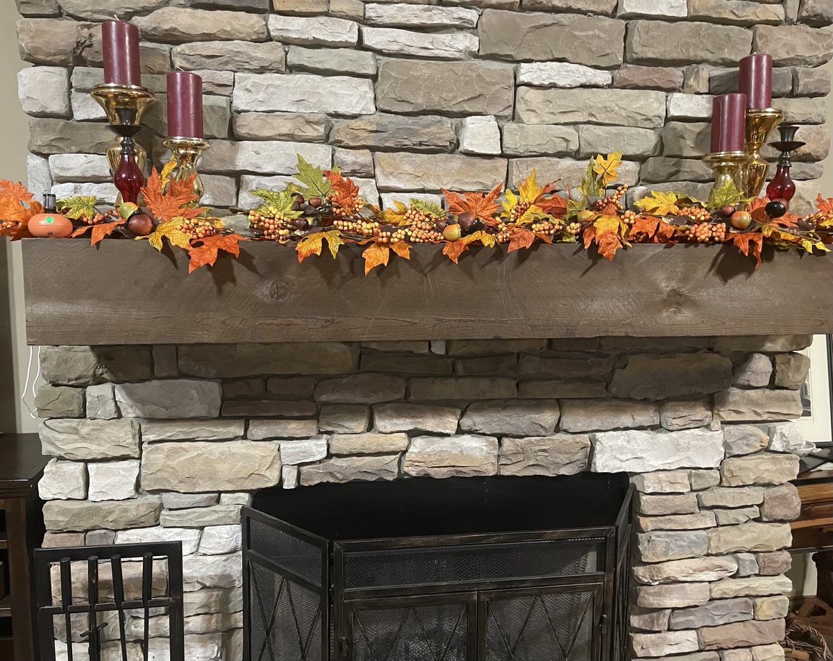 Almost never decorate for fall but found these and had to use them. Simple but effective