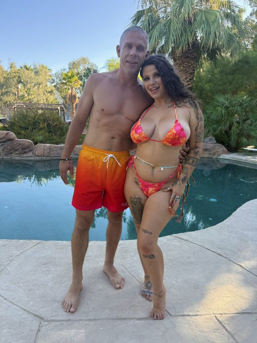 1 pic. matching for @Brazzers with the king @MickBluexxx ❤️&zwj;🔥✨ https://t.co/laJK9I506W<a class="tags" href="/tag/brazzers">@brazzers</a><a class="tags" href="/tag/mickbluexxx">@mickbluexxx</a><a href="/tag/goonathon"class="tags"><span>#goonathon</span></a>