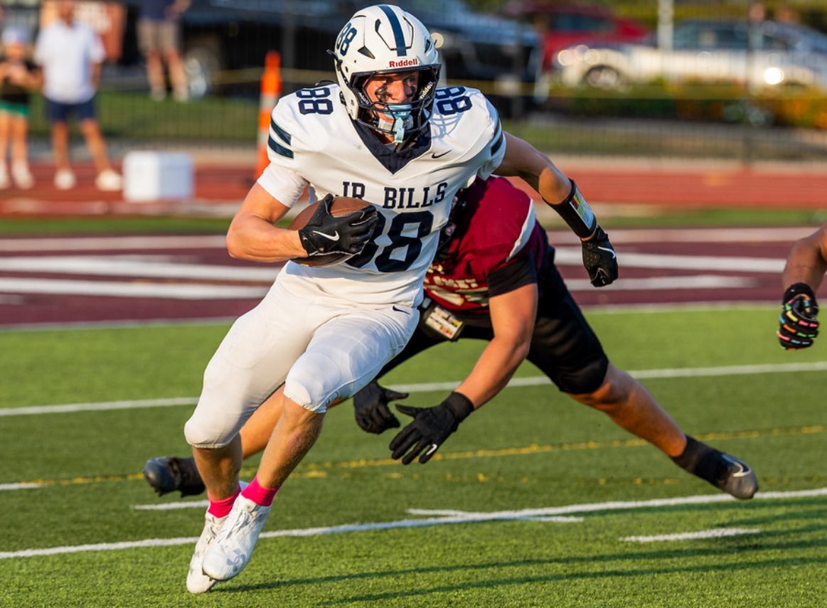 SLUH Football tweet media