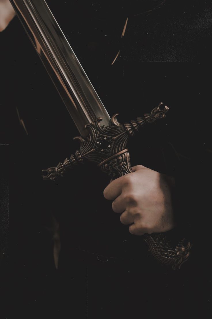 NWESHYDRUS's tweet image. E CONTRA TODAS AS POSSIBILIDADES!

Pan, Lucy, Mark, Nanami, Alyssa, Kai e Max conseguiram furtar a espada Excalibur no Trote da Espada! É a primeira vez que o trote é bem sucedido nos últimos 15 anos. 🗡️

Meus parabéns a todos os envolvidos!