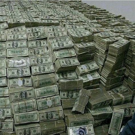 giftlovej's tweet image. September &amp;amp; October smells like: 💰💰💰💰💰💰💰💰💰💰💰💰💰💰💰💰💰💰💰💰💰💰💰💰