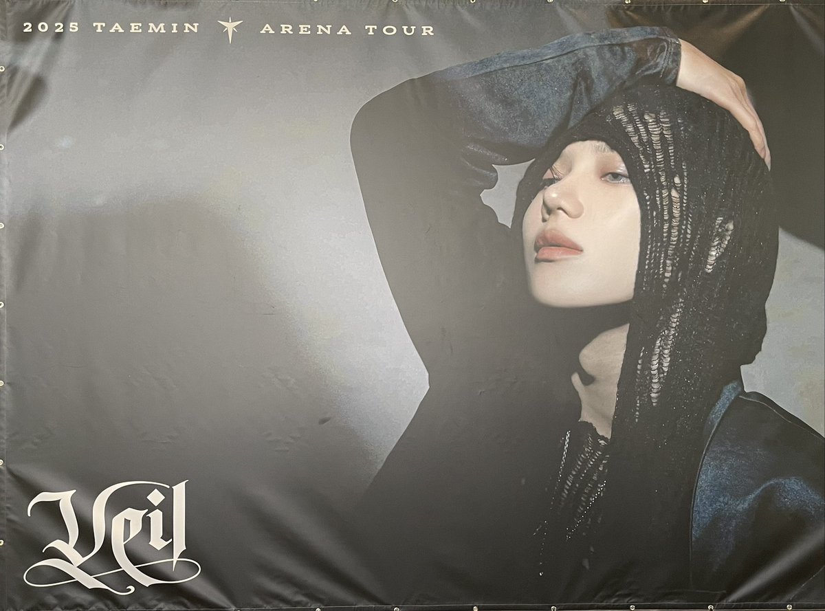 change_sj's tweet photo. #TAEMIN_ARENA_TOUR_Veil #TAEMIN_ARENA_TOUR
初めてステージお目見えする日本語曲2曲、リリースから時が経ったけど観せてくれたの嬉しかった☺️ https://t.co/NfAy9GJRUI
