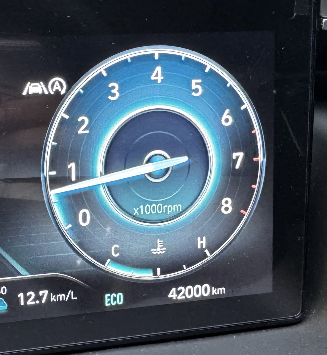 벌써 4만2천이라니ㅠㅠ

얼마타지도 않앟는데!!

#오일갈아야겠다