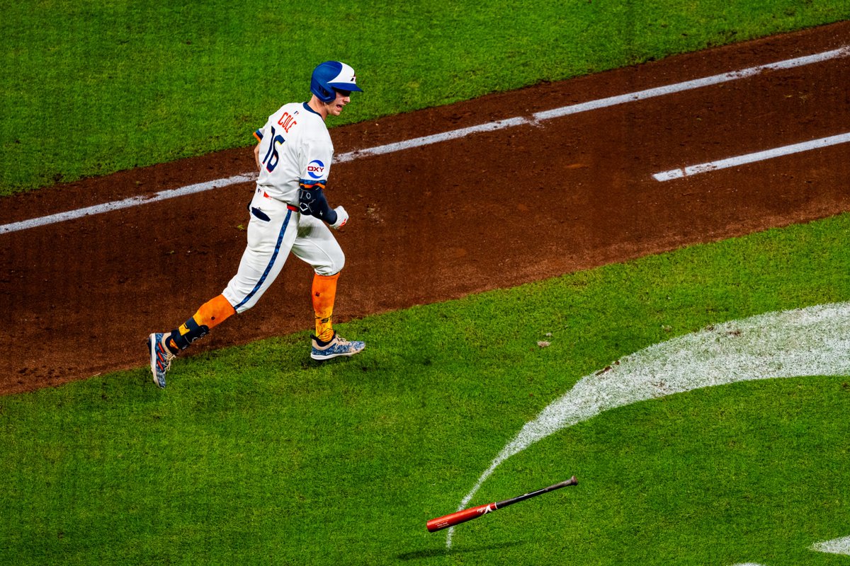 astros's tweet image. Do your thing, kid. 

#TheNextFrontier