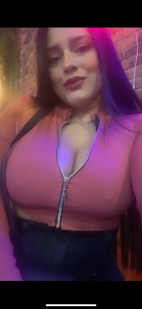 CarolinaD2928's tweet photo. @lola_rabbitx Que opinas de las colombianas? ❤️‍🔥 https://t.co/vu1petzphf