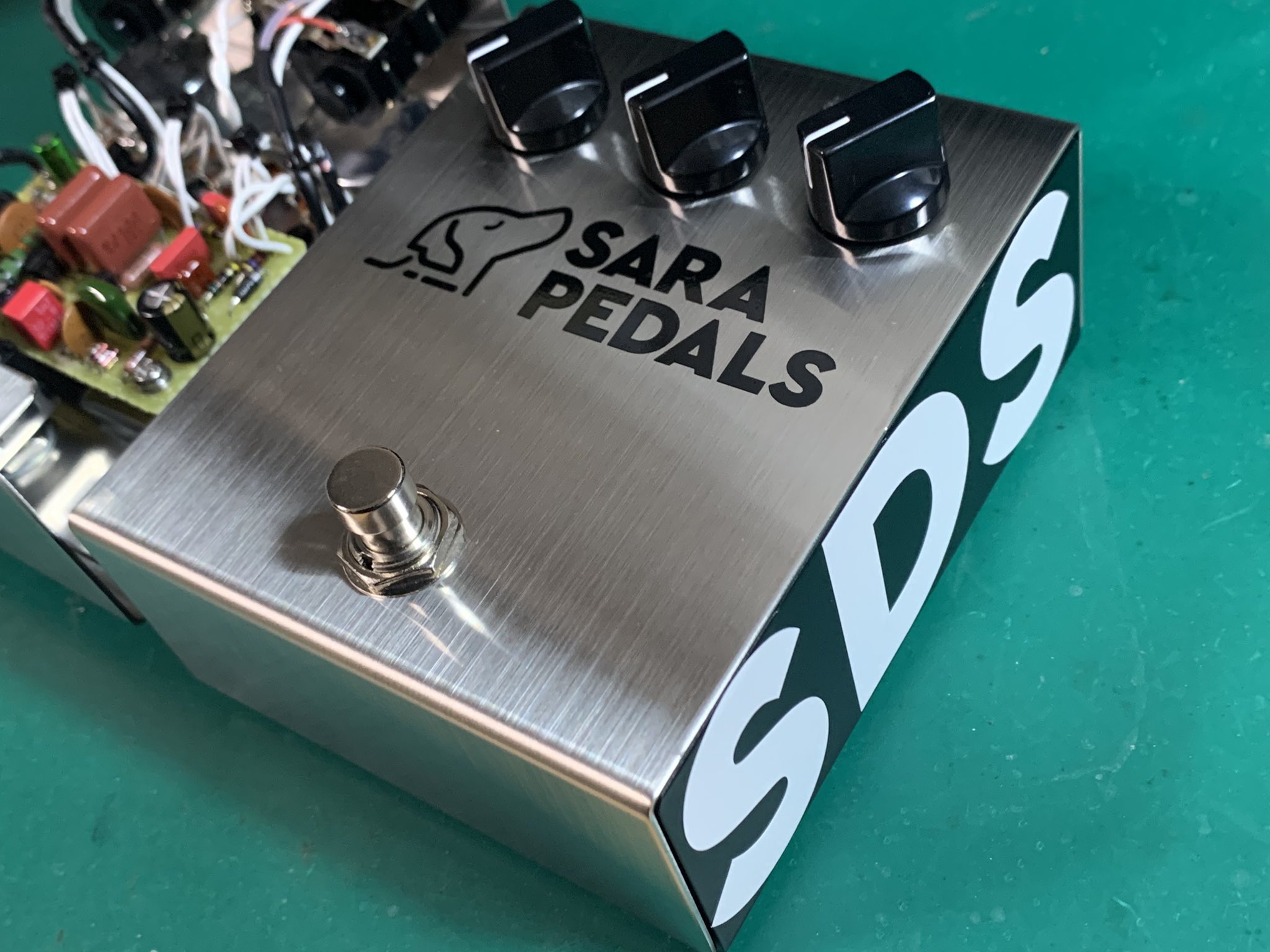 SARA PEDALS / SLC コンプレッサー SARA PEDALS / SLC コンプレッサー
