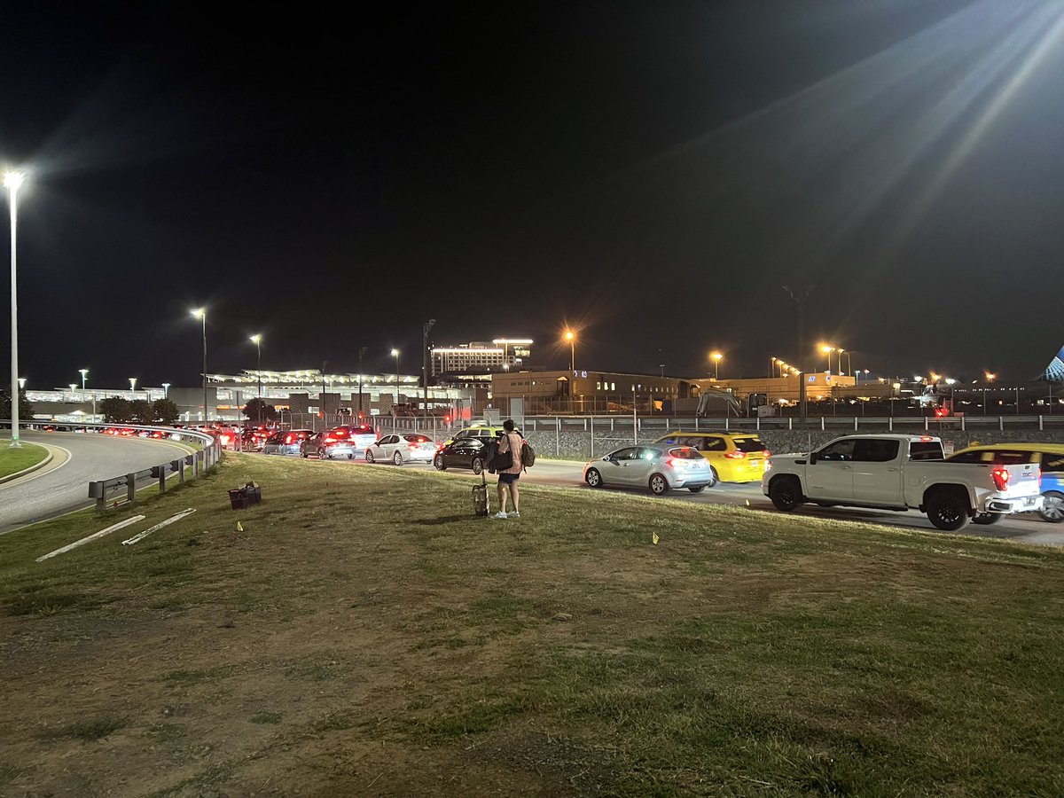 Madeleine Nolan (@maddienolantv) on Twitter photo BNA still a mess tonight—tune into <a href="/FOXNashville/">FoxNashville</a> at 9 and 10PM to find out what the airport is saying caused this chaos. BNA still a mess tonight—tune into <a href="/FOXNashville/">FoxNashville</a> at 9 and 10PM to find out what the airport is saying caused this chaos.