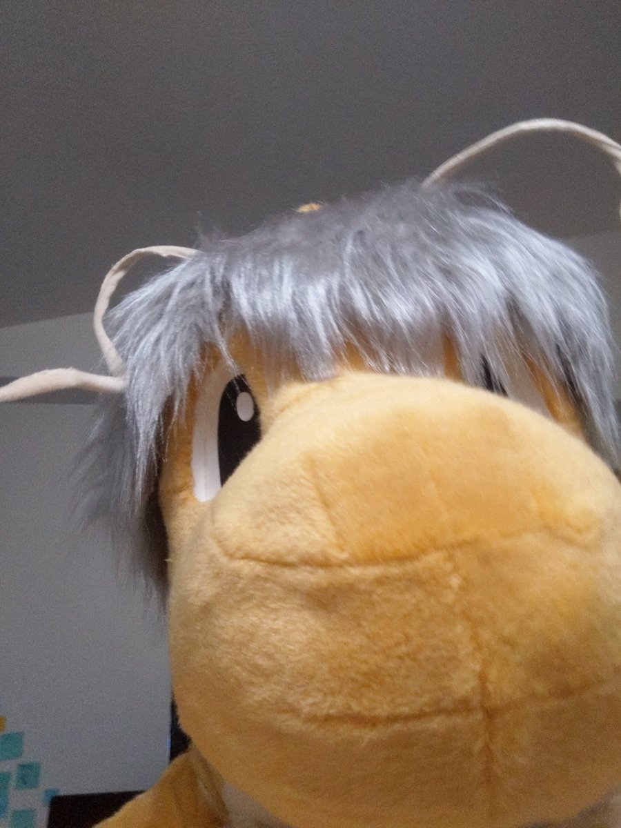 I took selfies as Dragonite. did I do ok? 💖💦