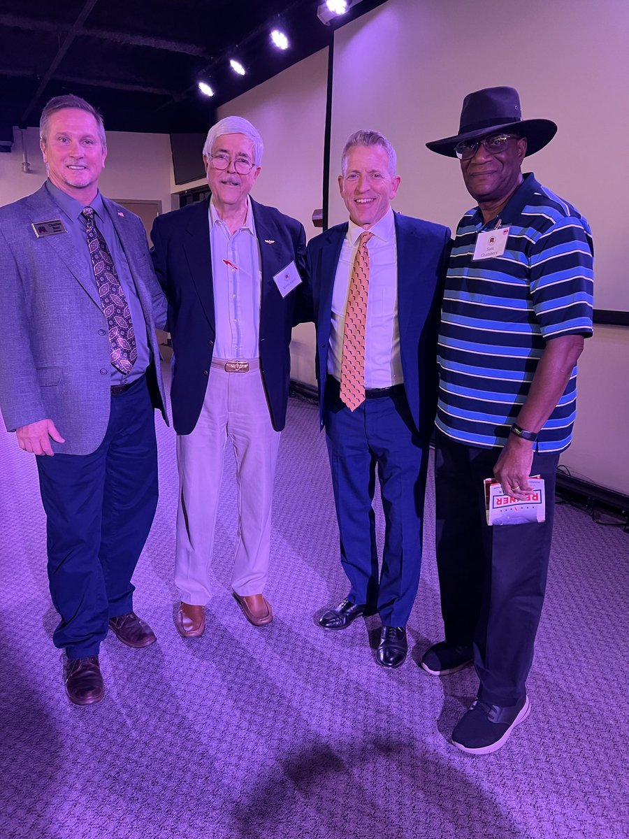 DuvalGOP's tweet image. We had a great meeting packed with lots of first time visitors tonight. Thank you to our guest speaker former Florida House Speaker @Paul_Renner for speaking with us tonight. See you guys next month!