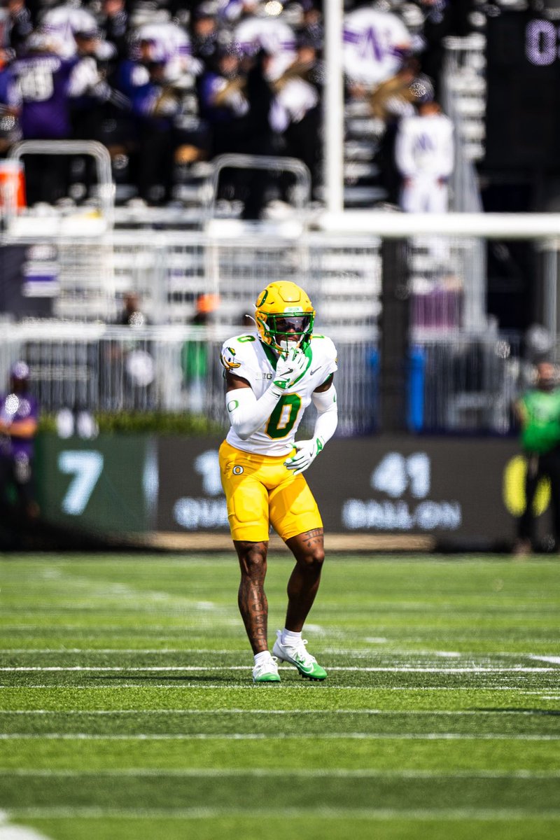 DAYLEN AUSTIN 🦇 tweet media