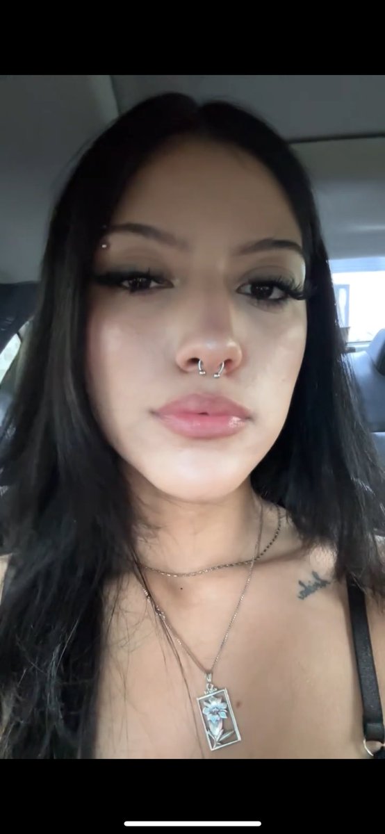 I’m bored like and rt for a dick rate