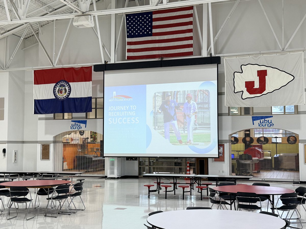 nextcollegeath's tweet photo. Great Recruitng seminar at Jennings High school tonight. https://t.co/JC93xifEG9