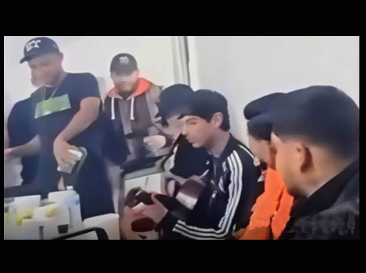 Investigan SSP presunta pachanga de Natanael Cano en el interior del CERESO 1 dossierpolitico.com/2025/09/15/inv…