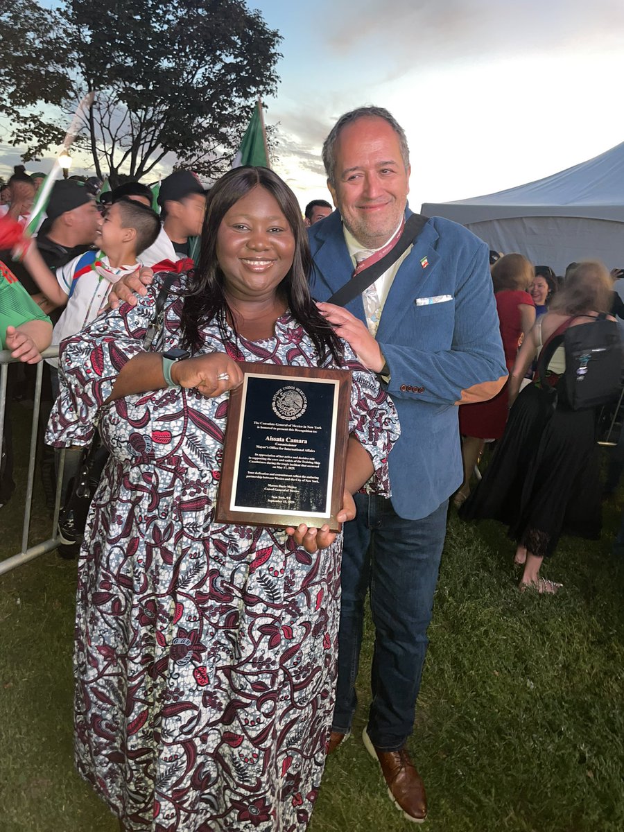 globalnyc's tweet photo. Commissioner Aissata M.B. Camara and our team joined the El Grito ceremony at Sunset Park 🇲🇽. The Commissioner was recognized for her tireless efforts to support the Mexican Cadets and officers after the incident of the Cuauhtémoc, Mexican tall ship in NYC. #CL2G https://t.co/NOHZGrNRys