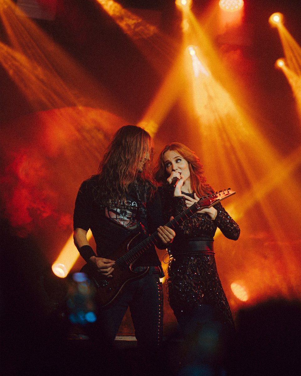 EpicaFanpageArg's tweet photo. Epica - Sacadura 154, Río de Janeiro - Brasil 2025
#epica #epicalive #simonesimons #markjansen #isaacdelahaye #coenjanssen #robvanderloo #epicafanpageargentina 📷 by Jens De Vos https://t.co/yNTIOHWhY7
