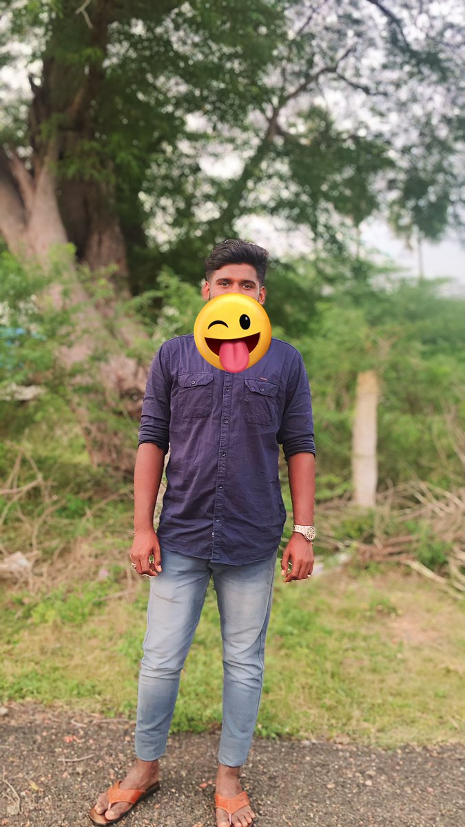 David7billa_'s tweet image. #bluemedia🙈😅