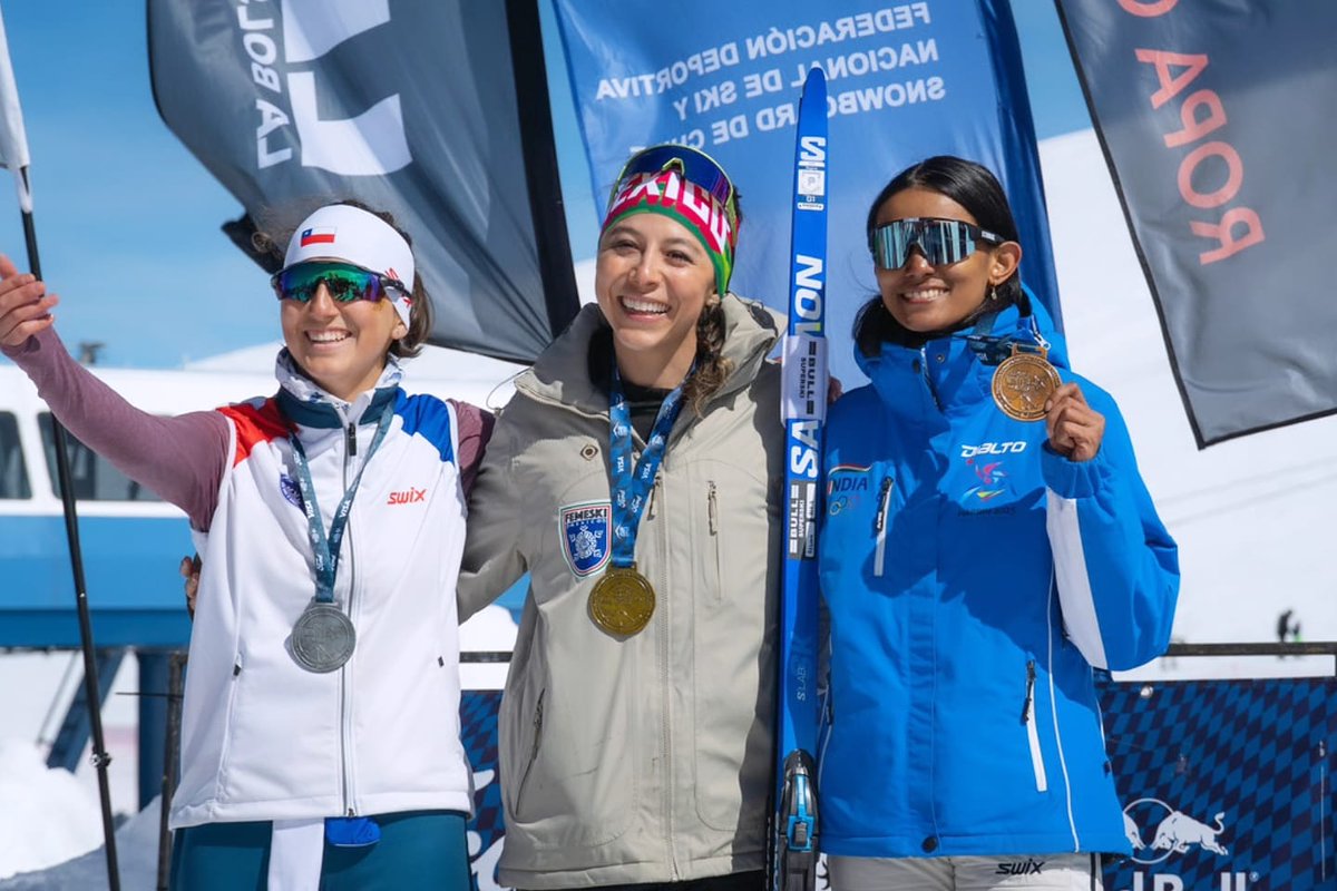 Tejasvi_Surya's tweet image. Congratulating Bhavani Thekkada Nanjunda for her two bronze medals in Winter Sports at the South America Cross-Country Skiing FIS Competition held in Corralco, Chile. 

Bhavani secured the bronze medals in the 5 km Distance Race and the 1.3 km Sprint Race. The Coorg-native became…