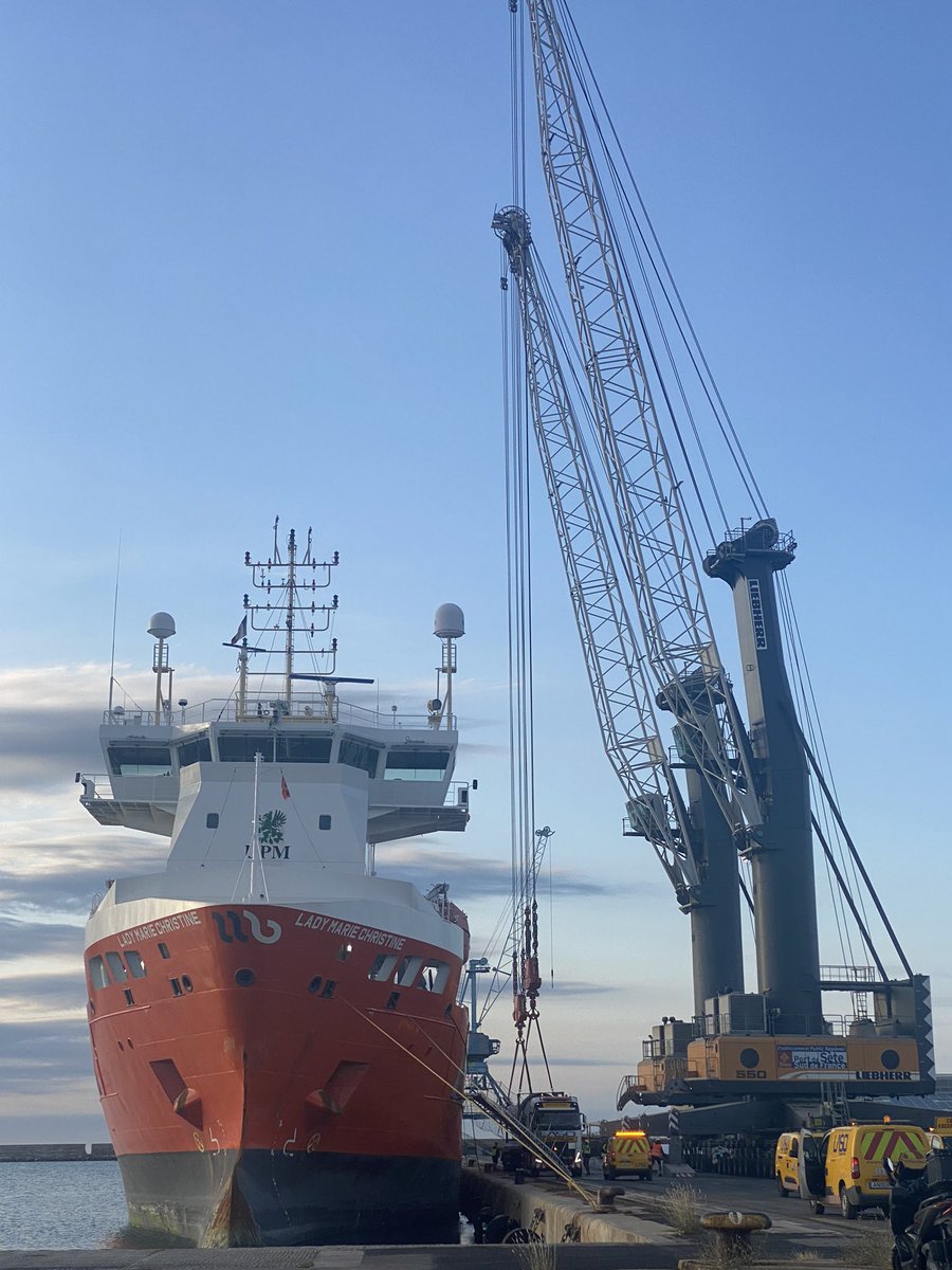 Carmes Olivier tweet media