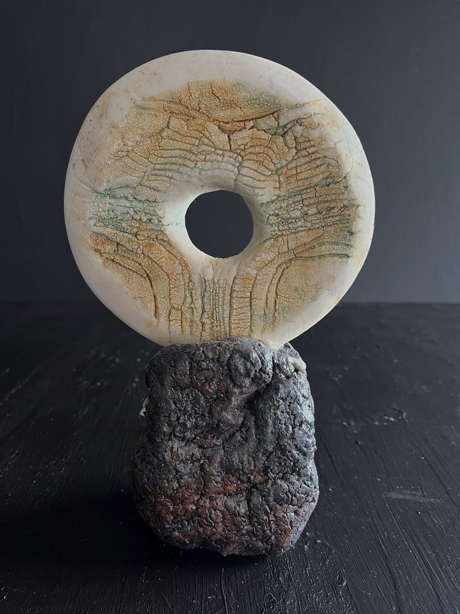 Peter Hayes ‘Porcelain Disc’

blackmoregallery.com/product-page/p…

#peterhayes #blackmoregallery #lymm #cheshire #porcelain #disc #ceramic #ceramics #contemporaryceramics #sculpture #contemporarysculpture #pottery #studiopottery
