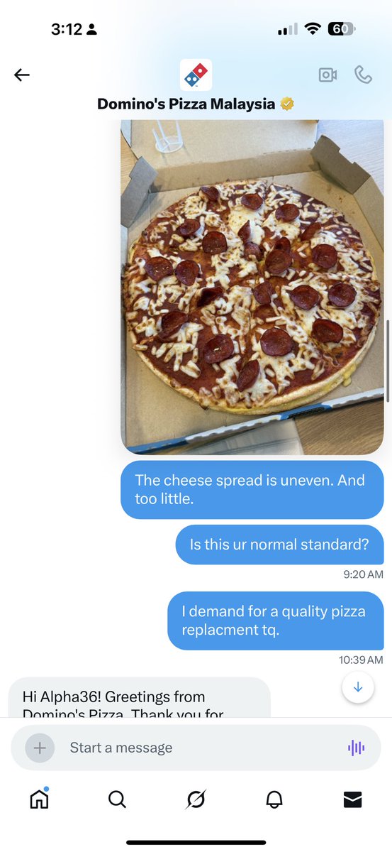 DaneeshRuslan36's tweet photo. I have to try to put this to stop. @DominosMY @dominos @Dominos_UK .
To Dominos Bandar Saujana Putra, why are your pizzas have been consistently not up to your “normal” standard? Please improve.I have been reporting to ur HQ,EVERYTIME i order mesti x puas hati. Still sama kualiti https://t.co/ELfhrEBNNc