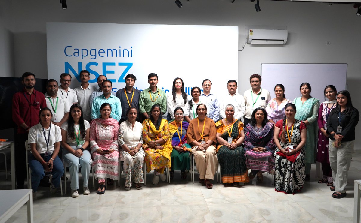 On 𝗦𝗲𝗽𝘁𝗲𝗺𝗯𝗲𝗿 𝟯, 𝟮𝟬𝟮𝟱, a room buzzed with curiosity as 𝗳𝗶𝗳𝘁𝗲𝗲𝗻 t𝗲𝗮𝗰𝗵𝗲𝗿𝘀—gathered at the 𝗖𝗮𝗽𝗴𝗲𝗺𝗶𝗻𝗶 𝗖𝗲𝗻𝘁𝗲𝗿 𝗼𝗳 𝗘𝘅𝗰𝗲𝗹𝗹𝗲𝗻𝗰𝗲 𝗶𝗻 𝗦𝗸𝗶𝗹𝗹𝗶𝗻𝗴, 𝗡𝗼𝗶𝗱𝗮 for a training on 'Tools for Today, 2025'.