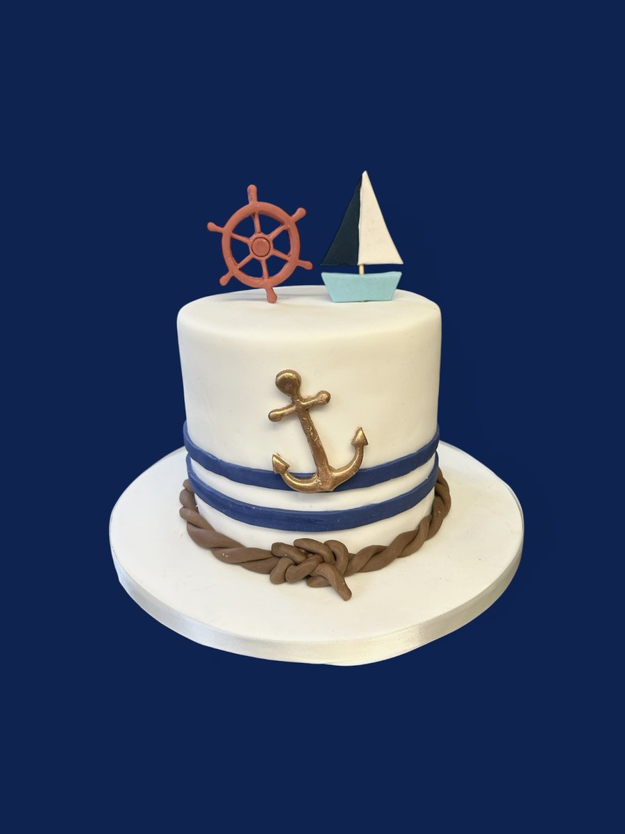 Little boaty cake, not my design but I loved making it.