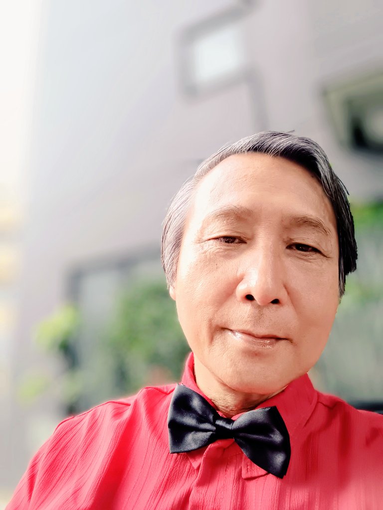 facebook.com/share/r/1JqAWS…😍歌唱絶唱　😍🥰ハンサムユカリーオ😍🥰🌈楽曲　新宿波止場（大好きな美空ひばりさんを偲んでシリーズ🌺🌈）