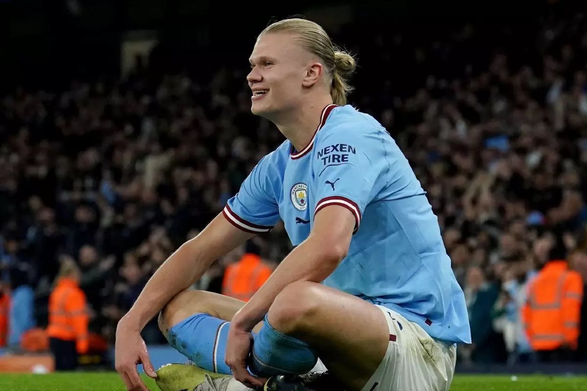 TouchlineX's tweet photo. 🚨 𝗧𝗥𝗨𝗘 𝗢𝗥 𝗙𝗔𝗟𝗦𝗘: Haaland is the best striker in the Premier League, by far. https://t.co/hLJ0KgB6W6