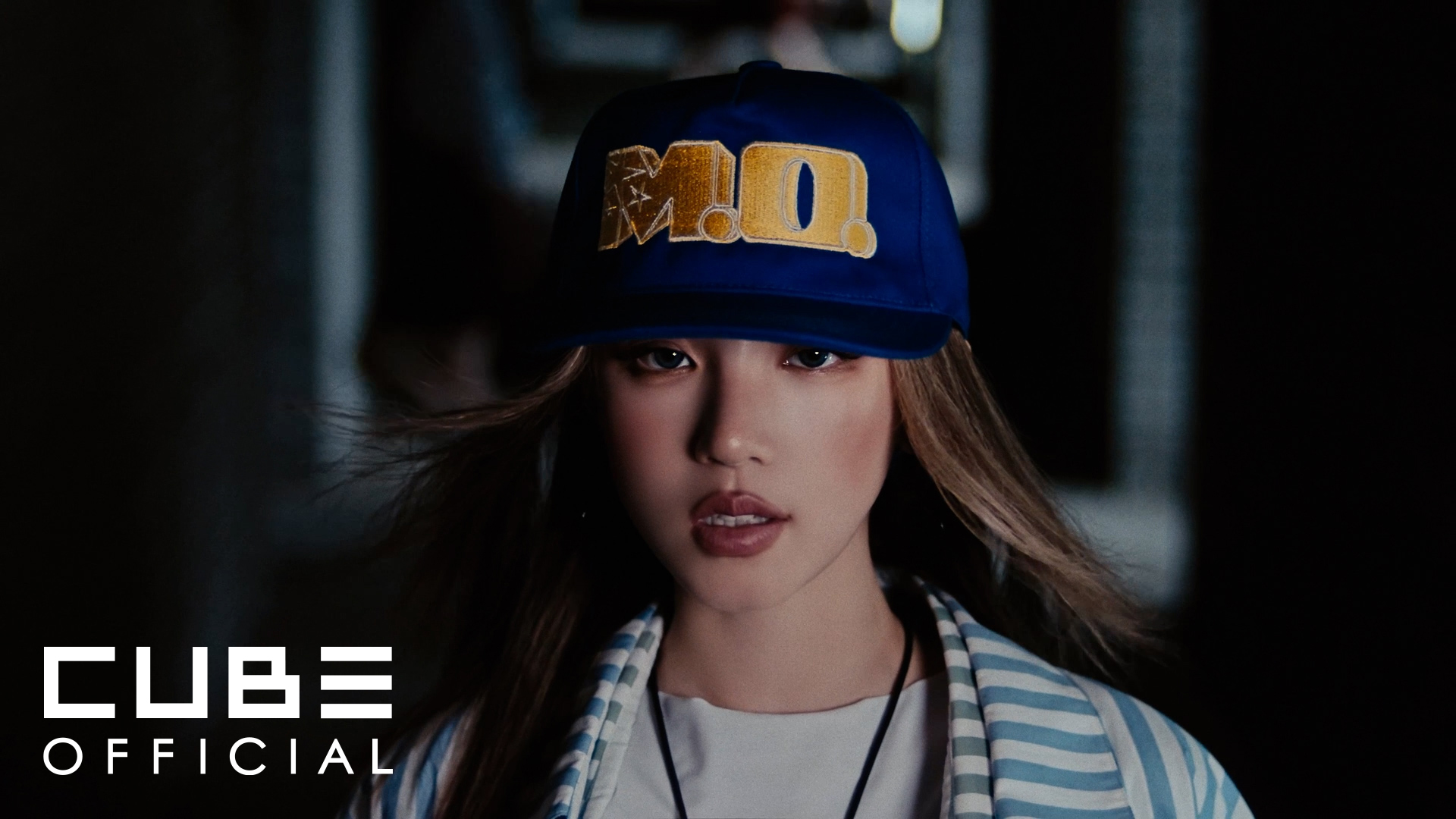 ウギ(YUQI) 公開番組 サノク 偽造品+トレカ (G)I-DLE(アイドゥル) idle