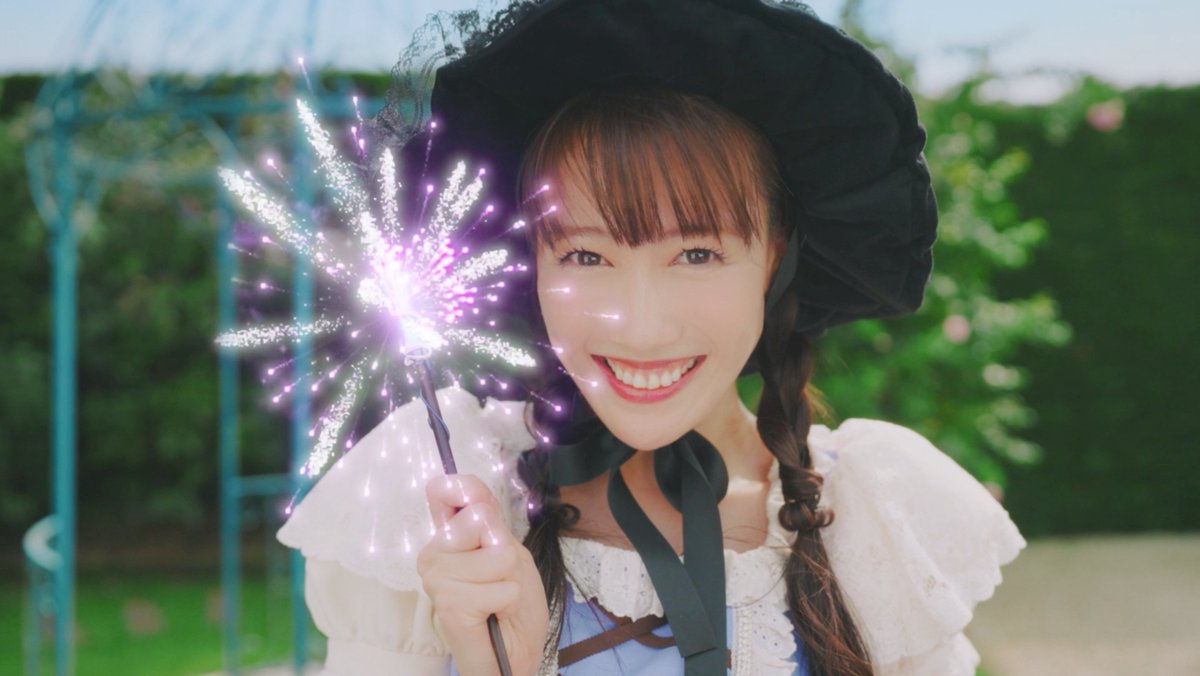 予告編観た❓👀
￣￣￣＼(￣￣￣

#高城れに New Song💜
「おとぎましょう」MVプレミア公開🔮

9/19(金)20:00にｺｺに集合👇
youtu.be/nBNefVogm-M
予告編も観れるよ😉🪄

#おとぎましょう 🐈‍⬛
#ももクロ