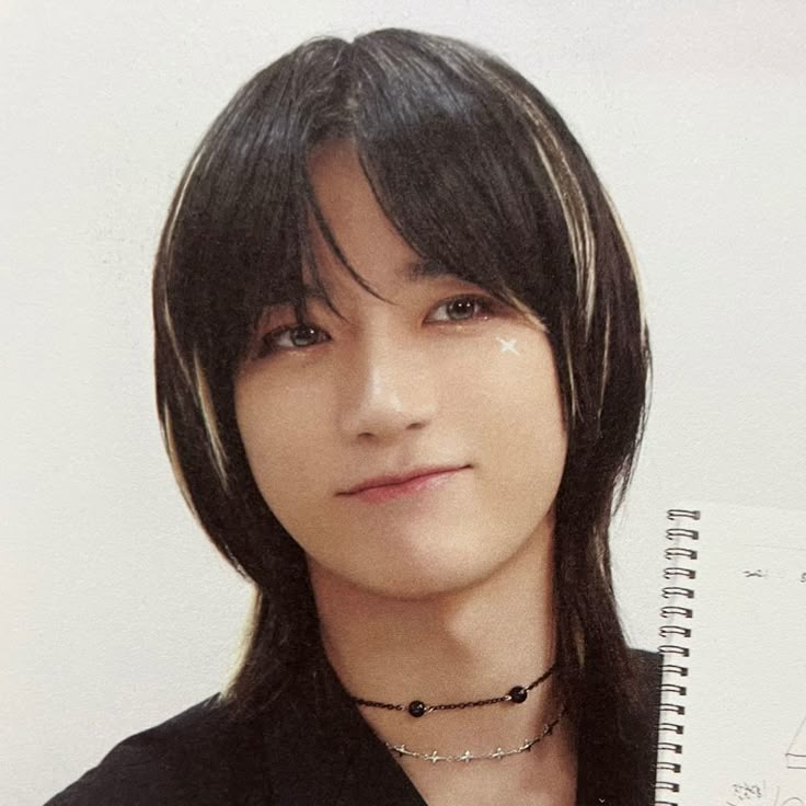 beomilog's tweet photo. i think about my emo girlfriend every day https://t.co/6phQIASrXE