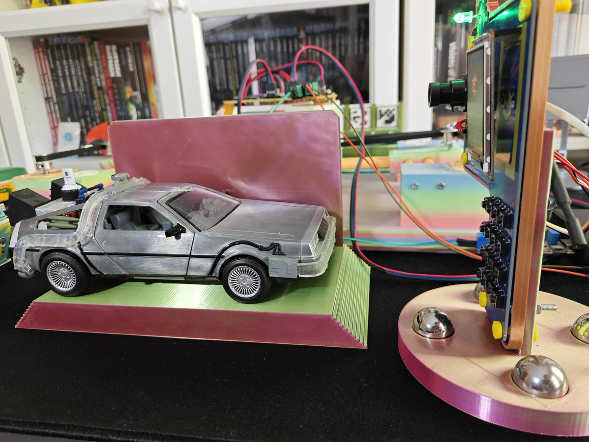 KutluhanAktar's tweet image. 🍔 🚗 🛎️ 📶 After months of hard work, I published my new proof-of-concept research project on developing an AI-assisted drive-through restaurant establishment from the ground up, which offers a full-fledged drive-through kiosk, an automatic H-Bot-inspired food delivery system,…