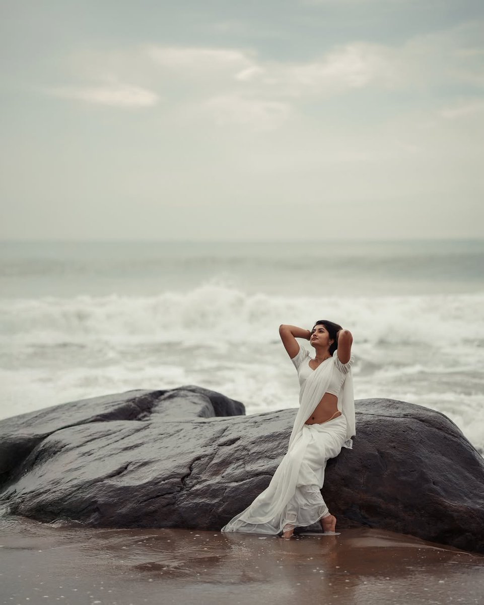 NHeroines's tweet photo. #PriyankaaKumar https://t.co/03v8YvIgqo