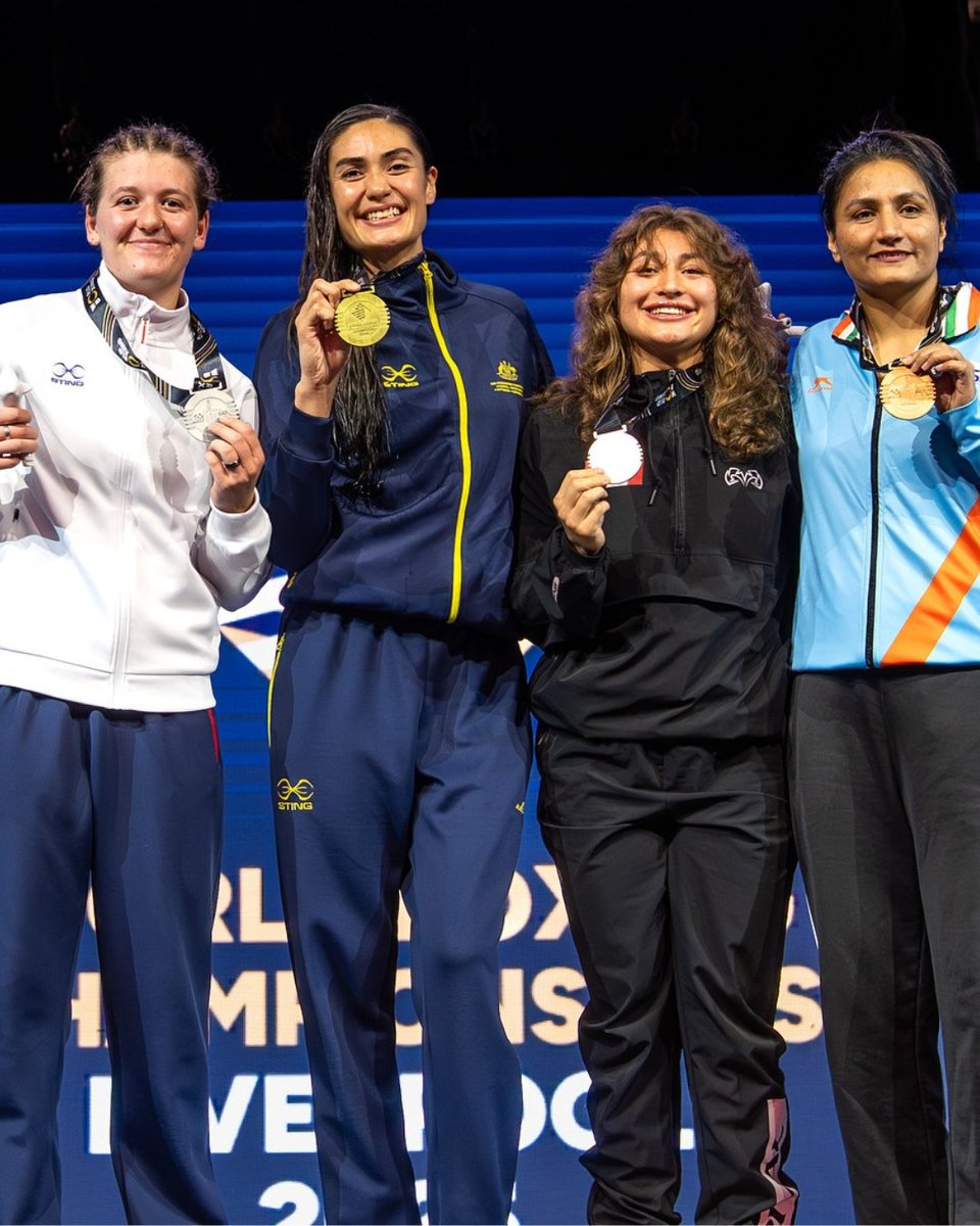 CommGamesAUS's tweet image. 🥊💥 HISTORY MADE! Tash Flint is Australia’s FIRST EVER world boxing champion, taking GOLD 🥇 in Liverpool with a dominant win over England’s Emily Asquith 🇦🇺✨ 

@BoxingAUS #CommGamesAUS #WeAreUnstoppable