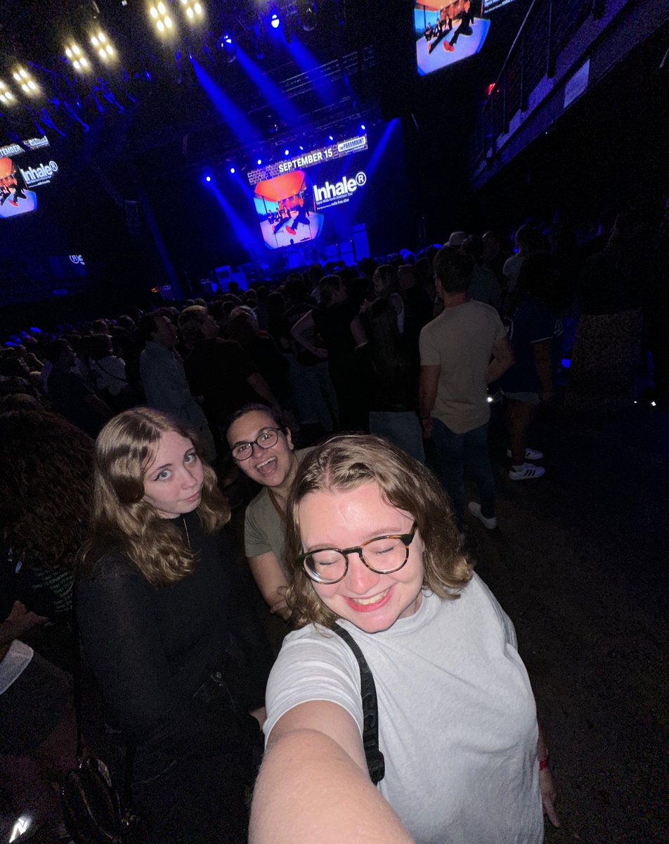 bleachers people at inhaler!!
<a href="/collitwhatyou/">colleen* ❤️‍🔥</a> <a href="/hantalkstaylor/">Hannah ❤️‍🔥</a>