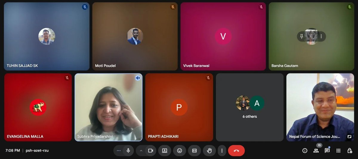 NFSJnepal's tweet image. “Amid the AI wave, your voice matters.” — @subhrapr, Chief Editor of Nature India, shared insights with South Asian participants in a session by @NFSJnepal #ScienceJournalism
